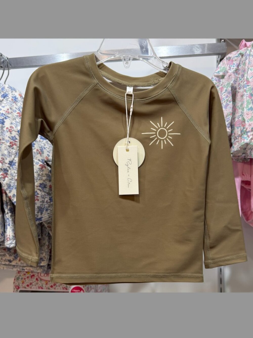 NWT Rylee + Cru Rashguard